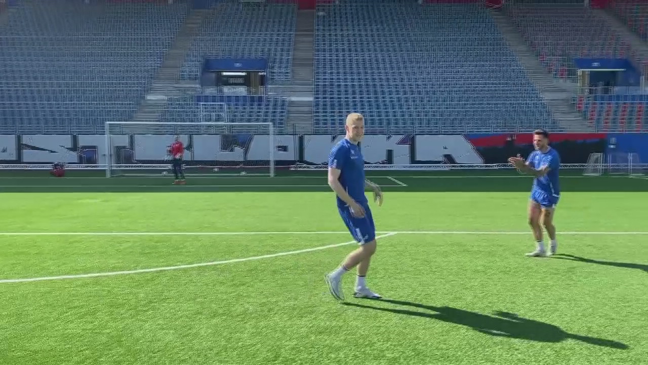 - Det blir som å spille cupfinale